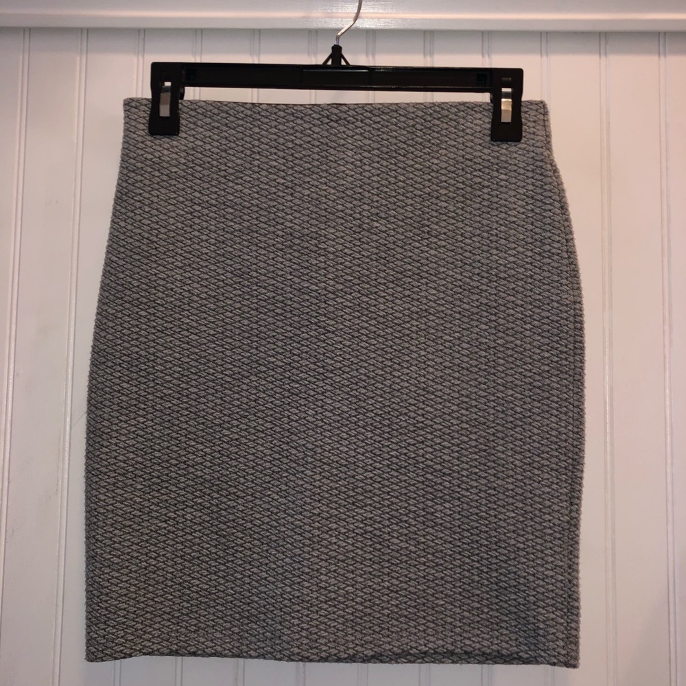 LOFT Textured Heather Gray Pull-on Stretch Skirt Ann Taylor Women’s Sz XS